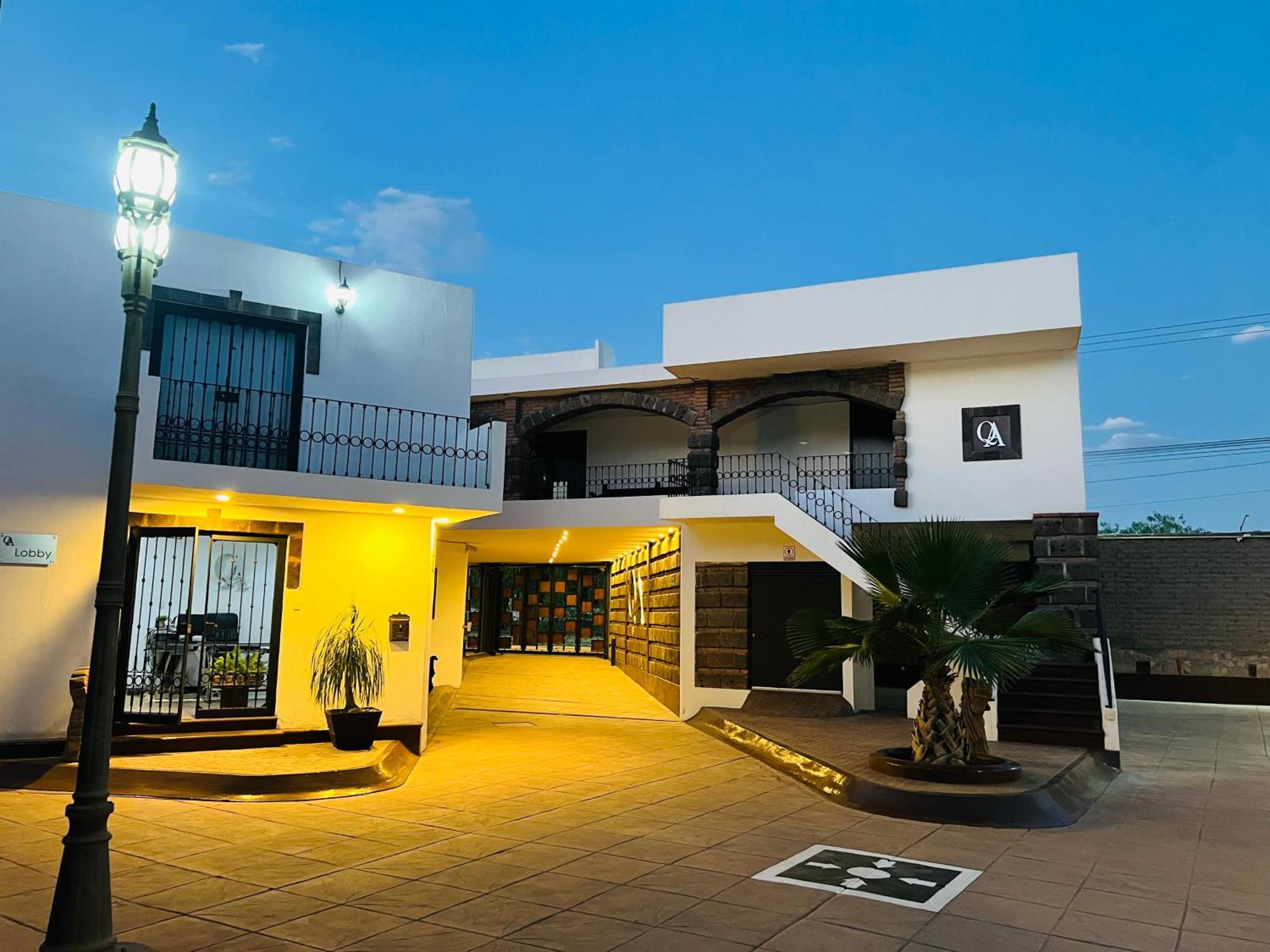 Qa Hotel ซานหลุยส์โปโตซิ ภายนอก รูปภาพ