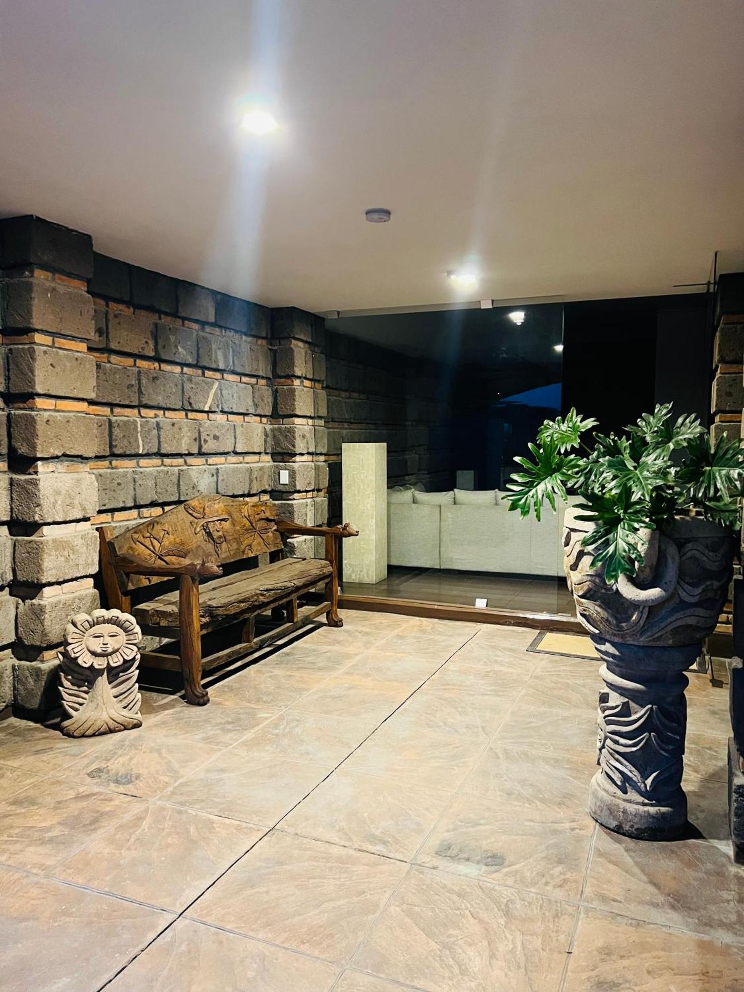Qa Hotel ซานหลุยส์โปโตซิ ภายนอก รูปภาพ